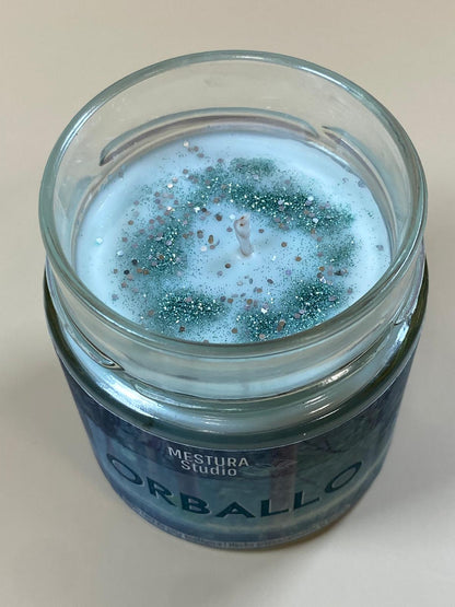 Vela "ORBALLO" | verde, acuática y amaderada